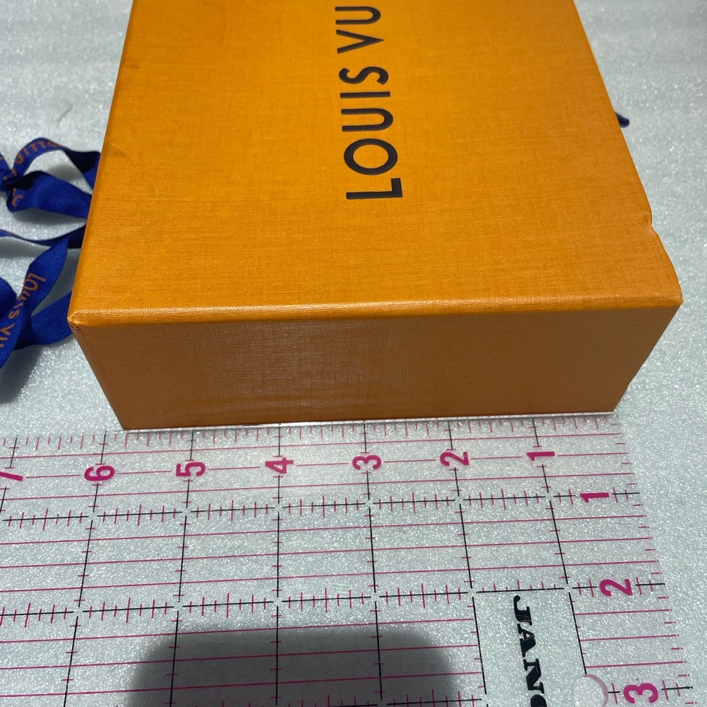 Authentic Louis Vuitton Box - Picture 9 of 11